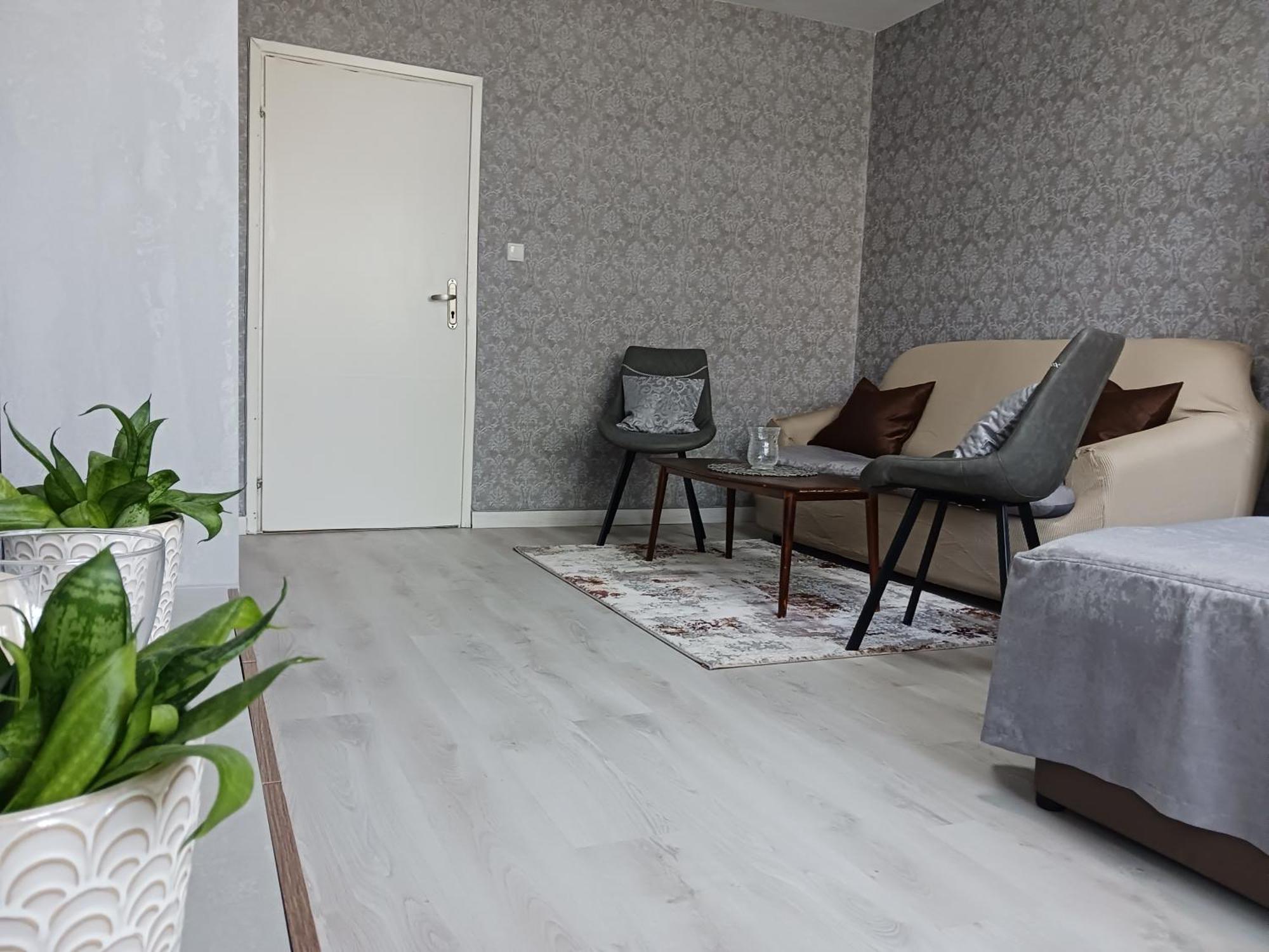 Apartament тристаен Sofia